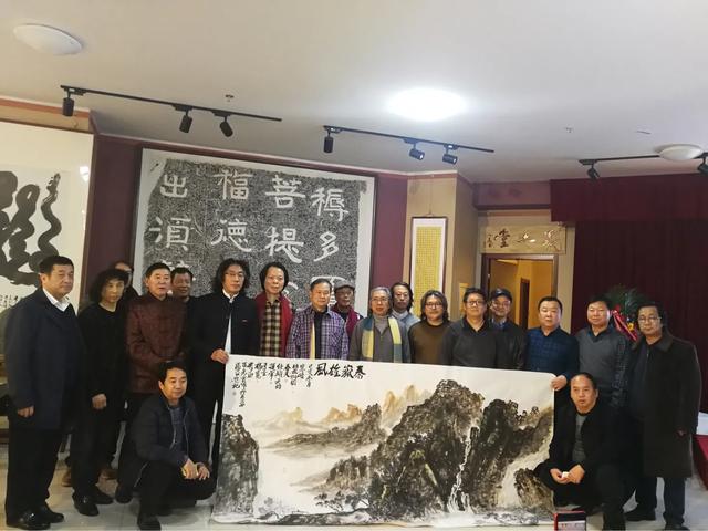 人民书画院山东分院成立画展在泰山荣耀登场